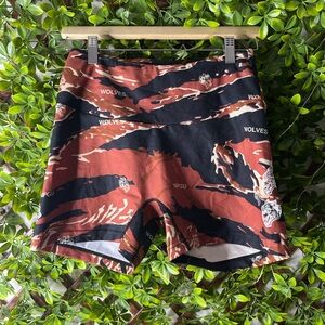 DARC SPORT SHORTS SIZE L